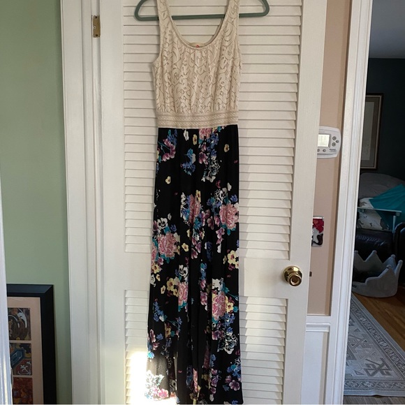 Wishful Park Floral Jumpsuit - Picture 5 of 6